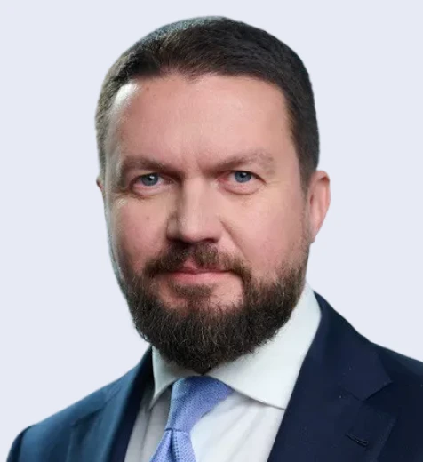 Дмитрий Средин